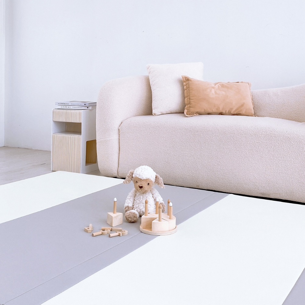 REPM SL- 160 x 234 x 4 cm Antibacterial Seamless Solvent-Free (environmentally friendly) Foldable Vegan PU Leather Play Mat