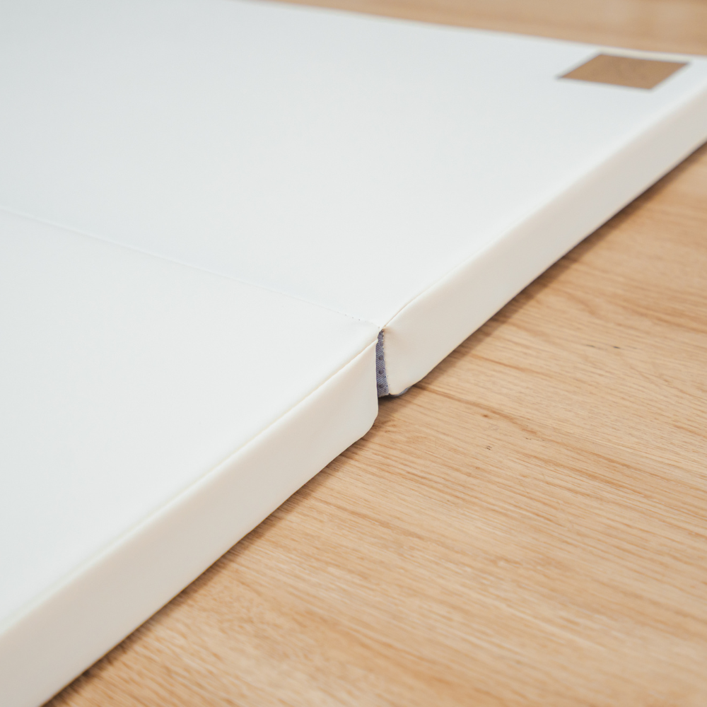 DreamNest Play Mat - 130 x 190 x 4 cm, 140 x 210 x 4 cm Anti-bacterial Anti-Slip Seamless